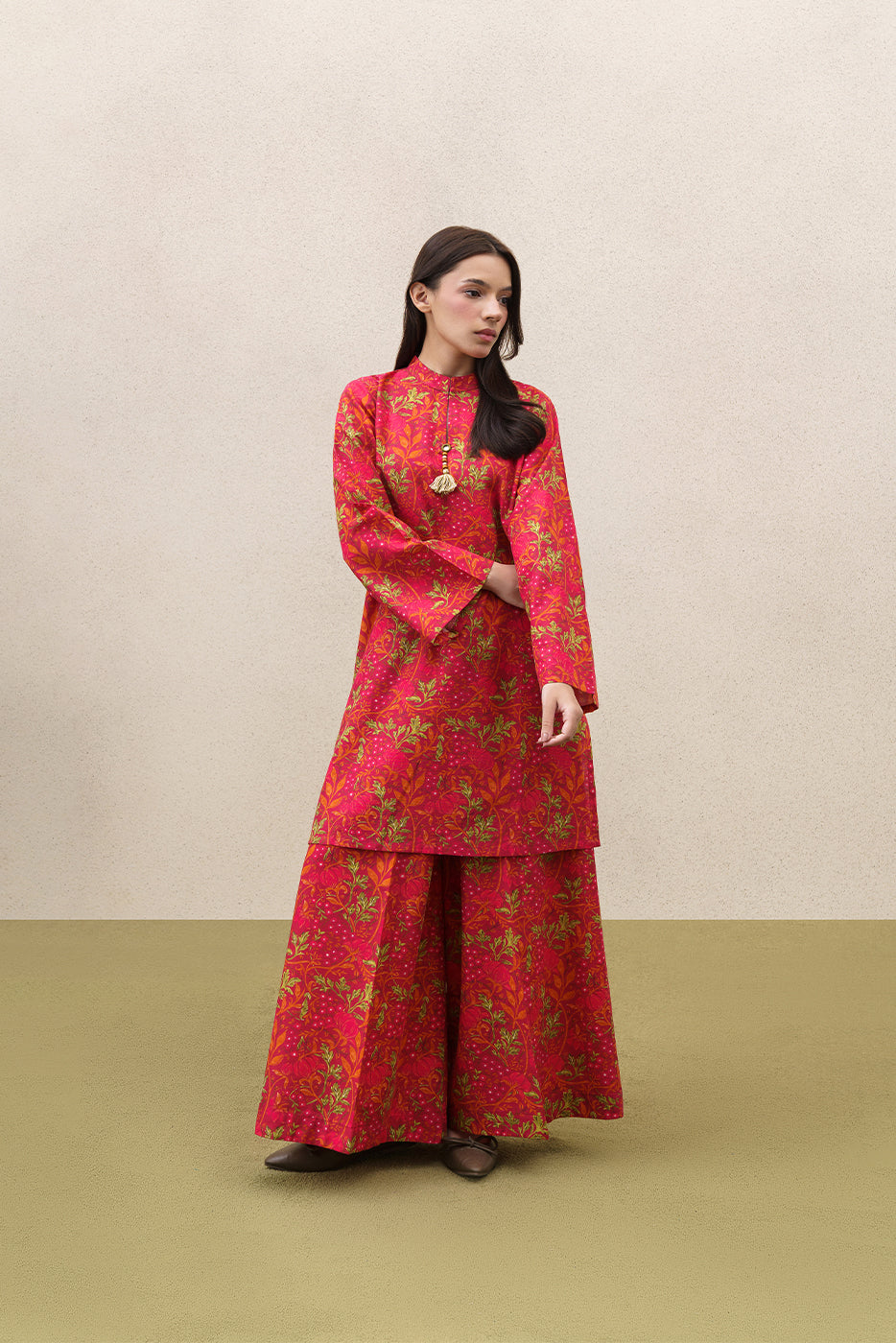 2 PIECE PRINTED SLUB KHADDAR SUIT (PRET)