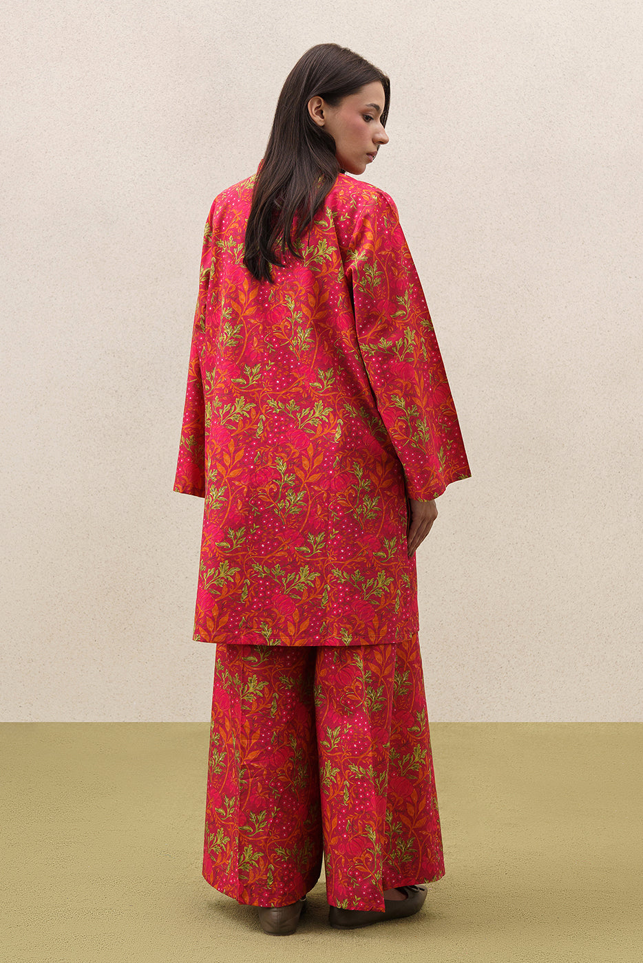 2 PIECE PRINTED SLUB KHADDAR SUIT (PRET)