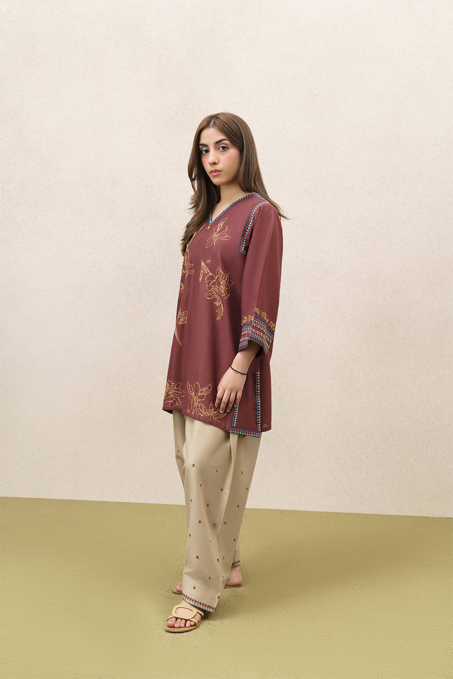 EMBROIDERED SLUB KHADDAR SHIRT (PRET)