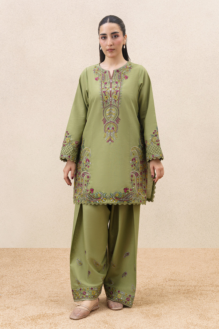2 PIECE EMBROIDERED KHADDAR SUIT-PAISLEY RHYTHM ( UNSTITCHED )