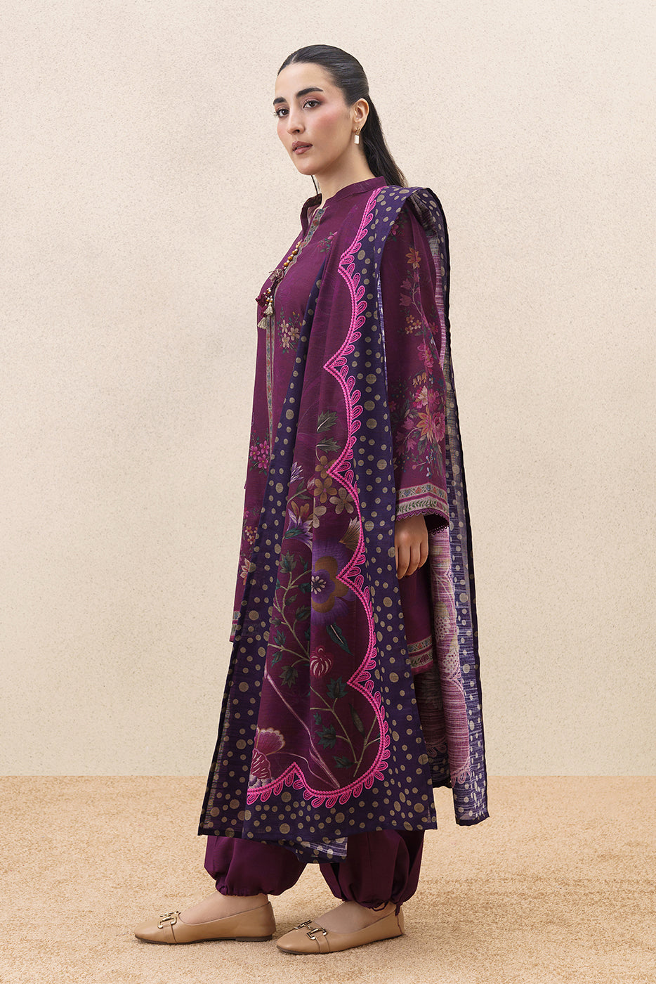 3 PIECE PRINTED SLUB KHADDAR SUIT-PLUM FLORET ( UNSTITCHED )