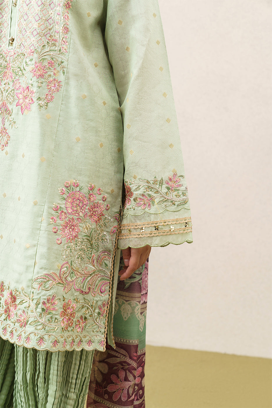 3 PIECE EMBROIDERED YARN DYED JACQUARD SUIT-CELADON MIST (UNSTITCHED)