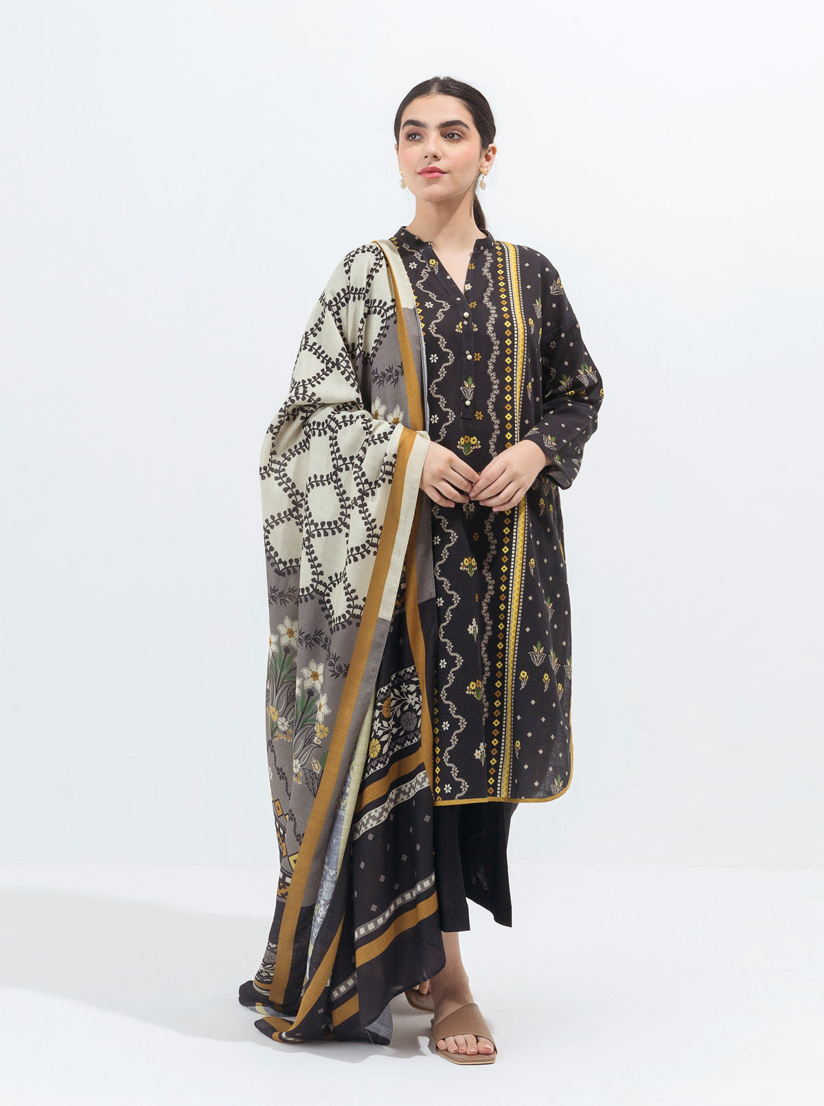Majestic Noir-Printed With Shawl-3P (Unstitched)