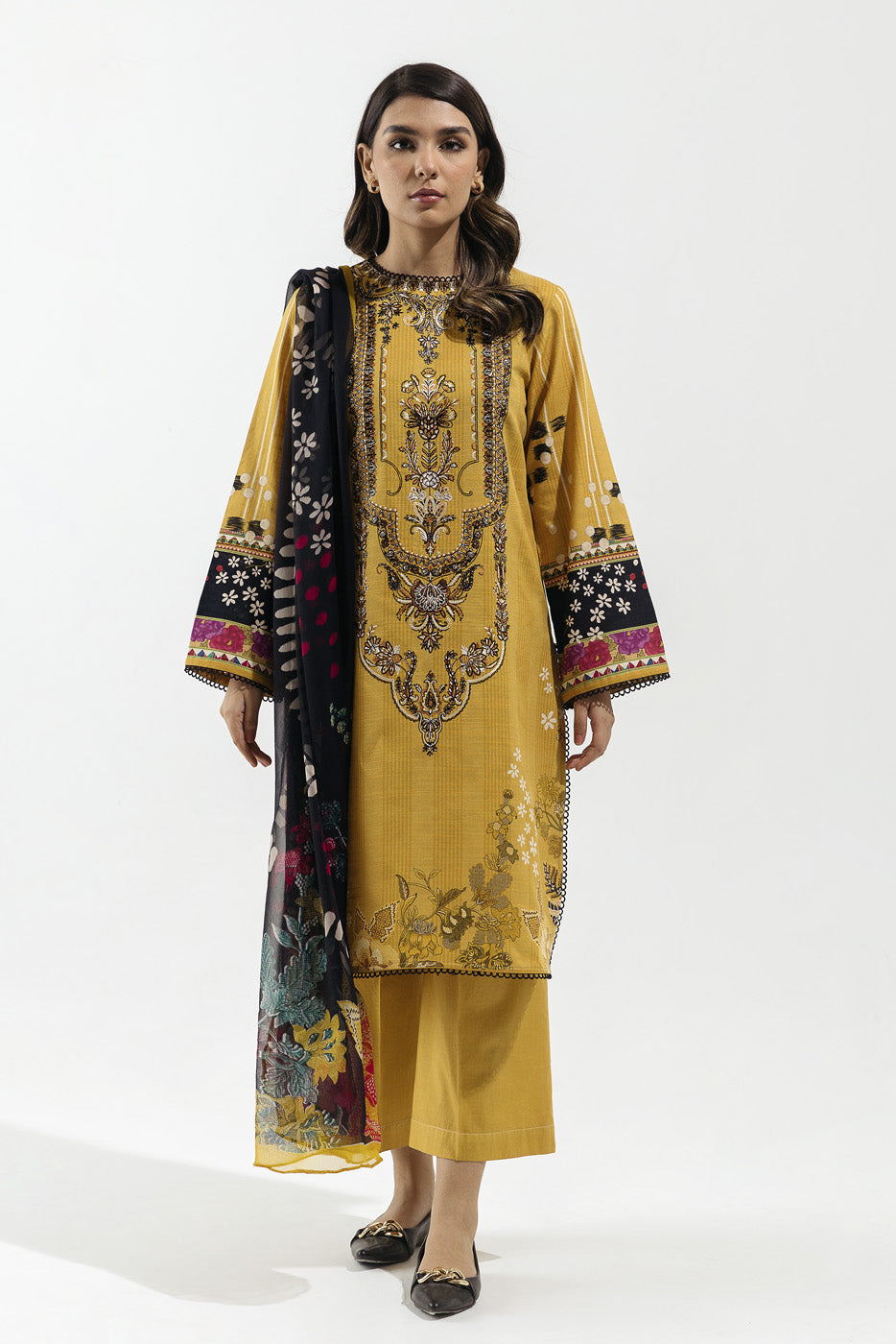 3 Piece - Embroidered Khaddar Suit - Dandelion Dream