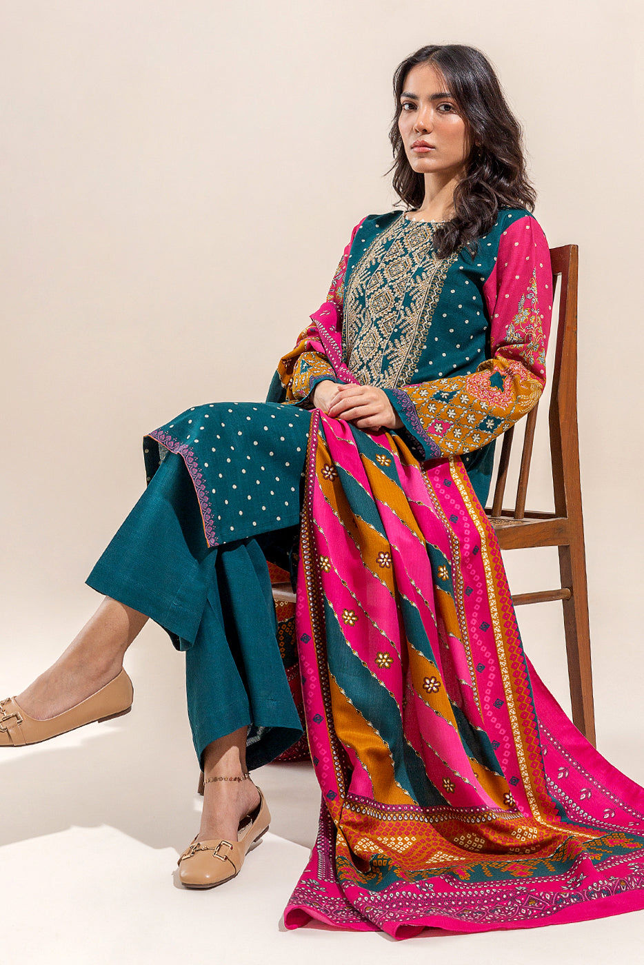 3 Piece - Embroidered Khaddar Suit - Festive Glow (Unstitched)