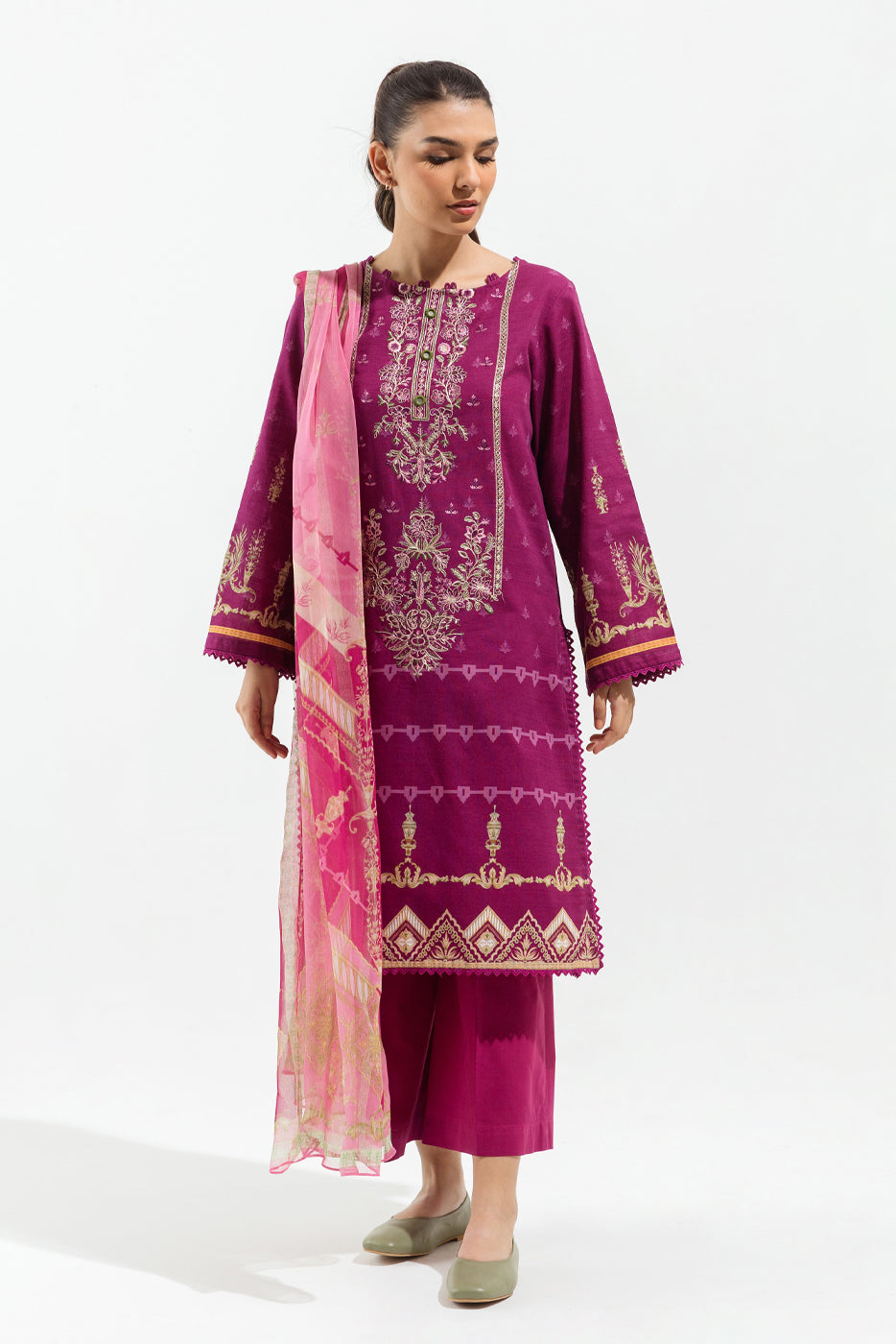 3 Piece - Embroidered Khaddar Suit - Magenta Folk