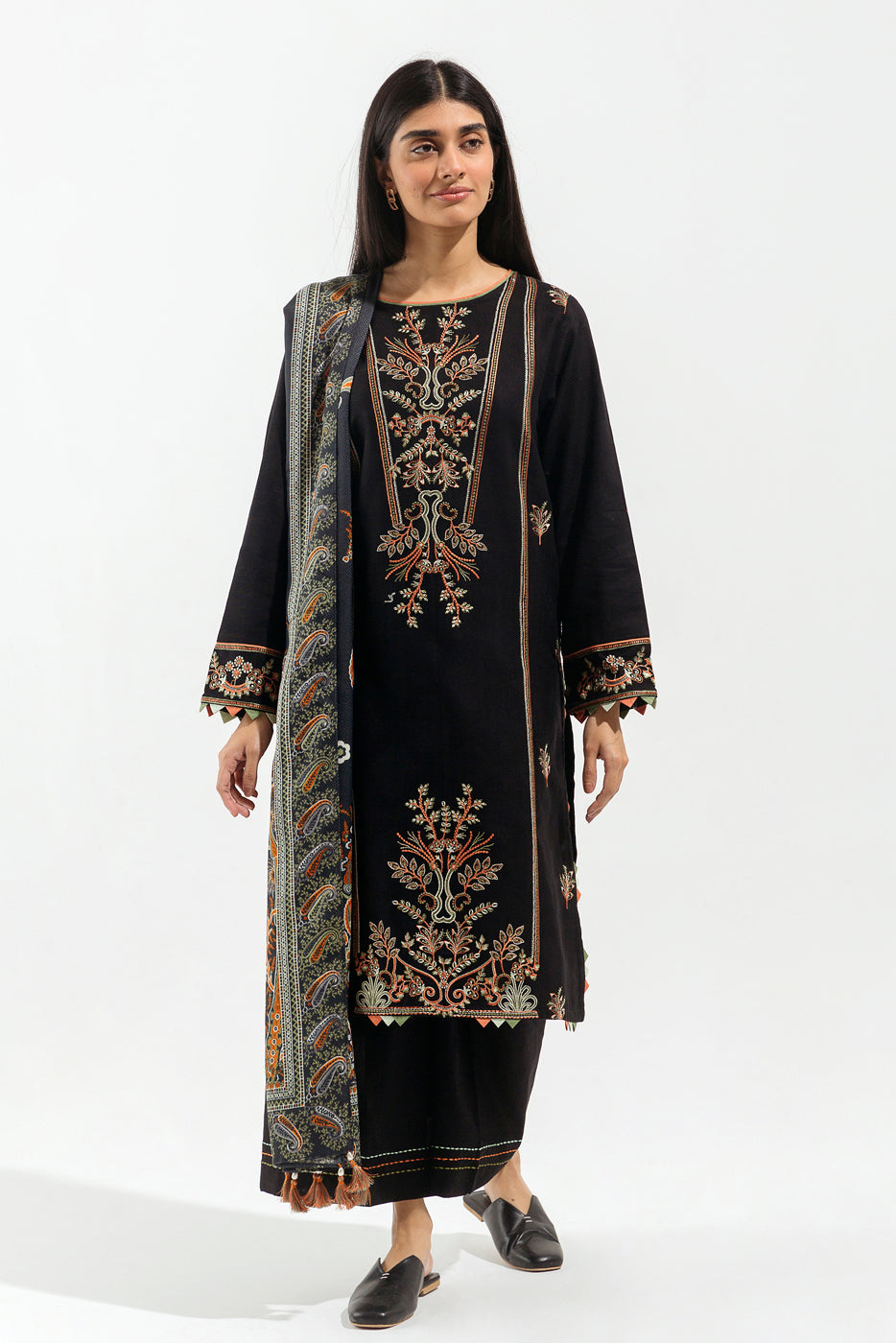 3 Piece - Embroidered Khaddar Suit - Antique Black