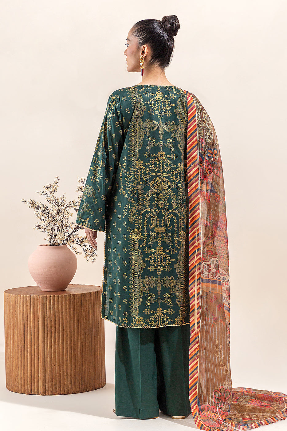 3 Piece Embroidered Lawn Suit-Emerald Spruce(Unstitched)