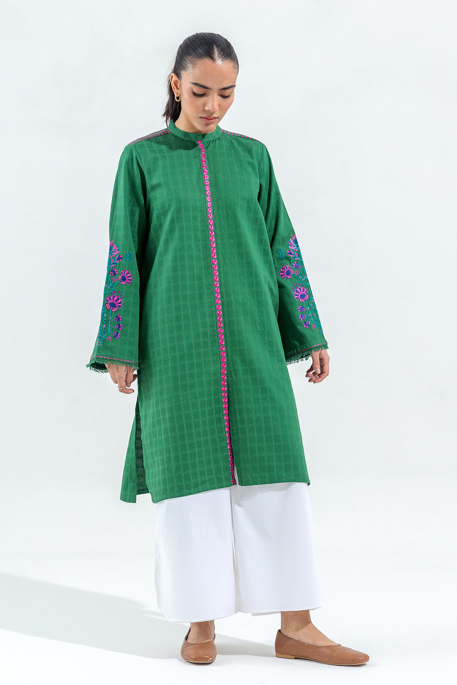 Embellished Izaar(as shown)