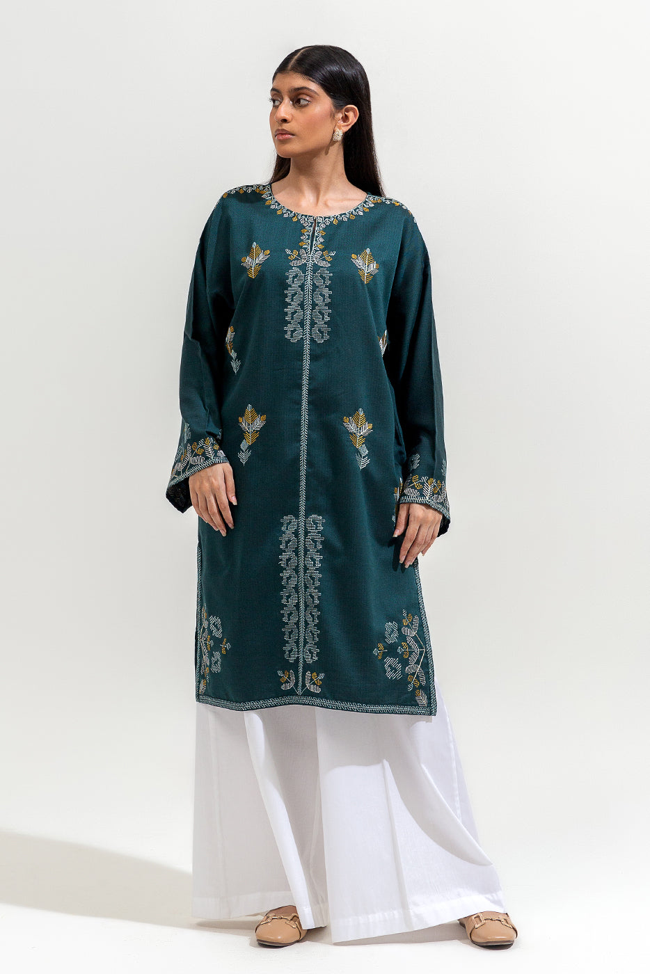 Embroidered Lawn Shirt (Pret)