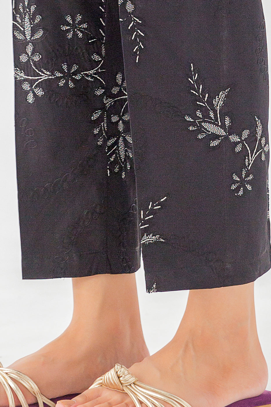 https://cdn.shopify.com/s/files/1/0488/9201/8848/files/BTEASWW230383_2.jpg?v=1756360646