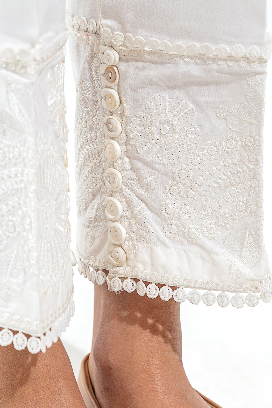 Coordinating Embellished Dupatta