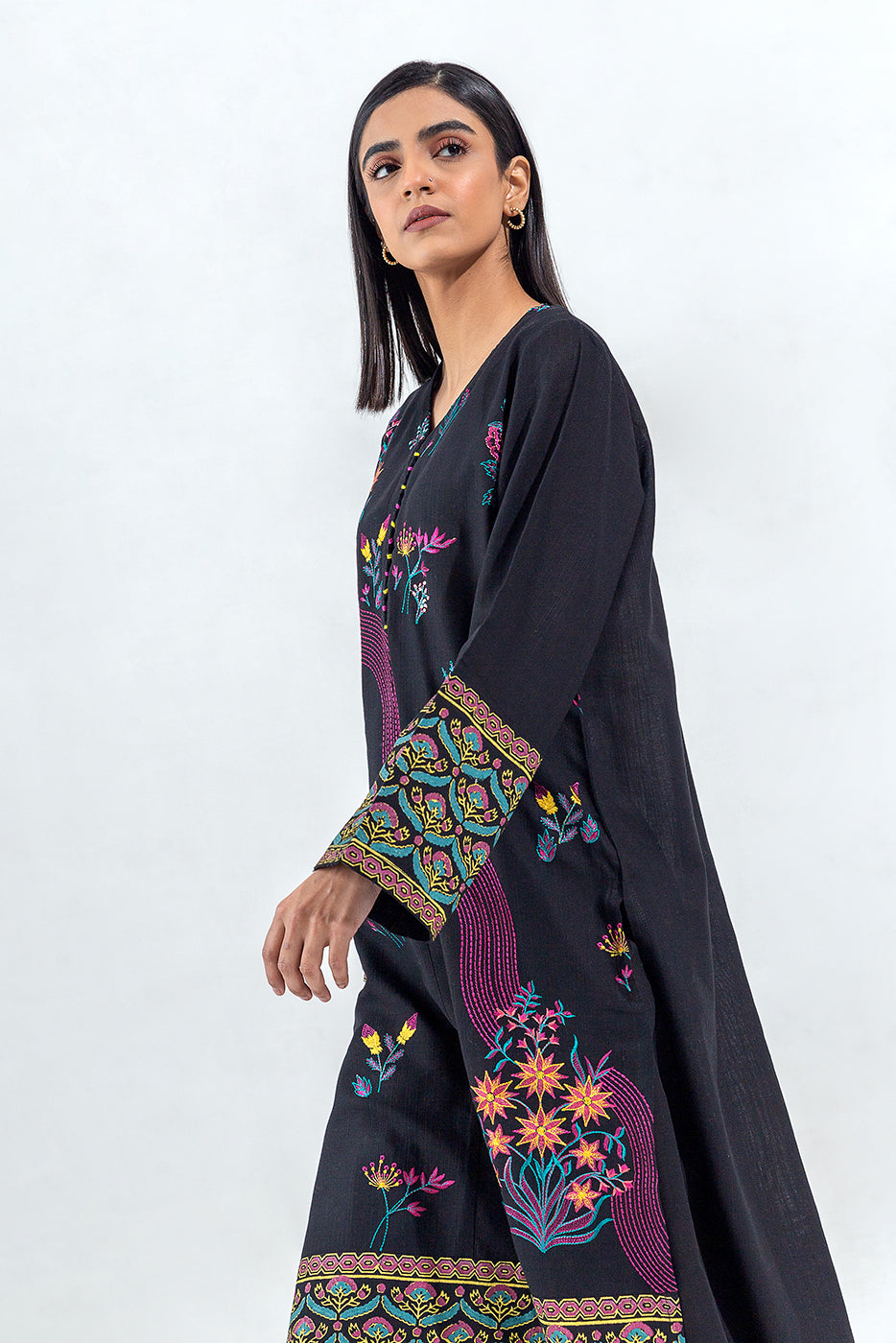 2 Piece Embroidered Slub Khaddar Shirt(Pret)