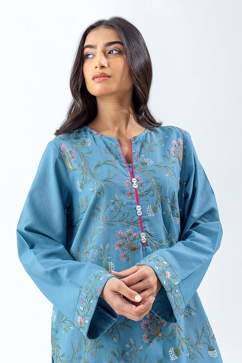 https://cdn.shopify.com/s/files/1/0488/9201/8848/files/BTFUSWW230142_1.jpg?v=1756124357