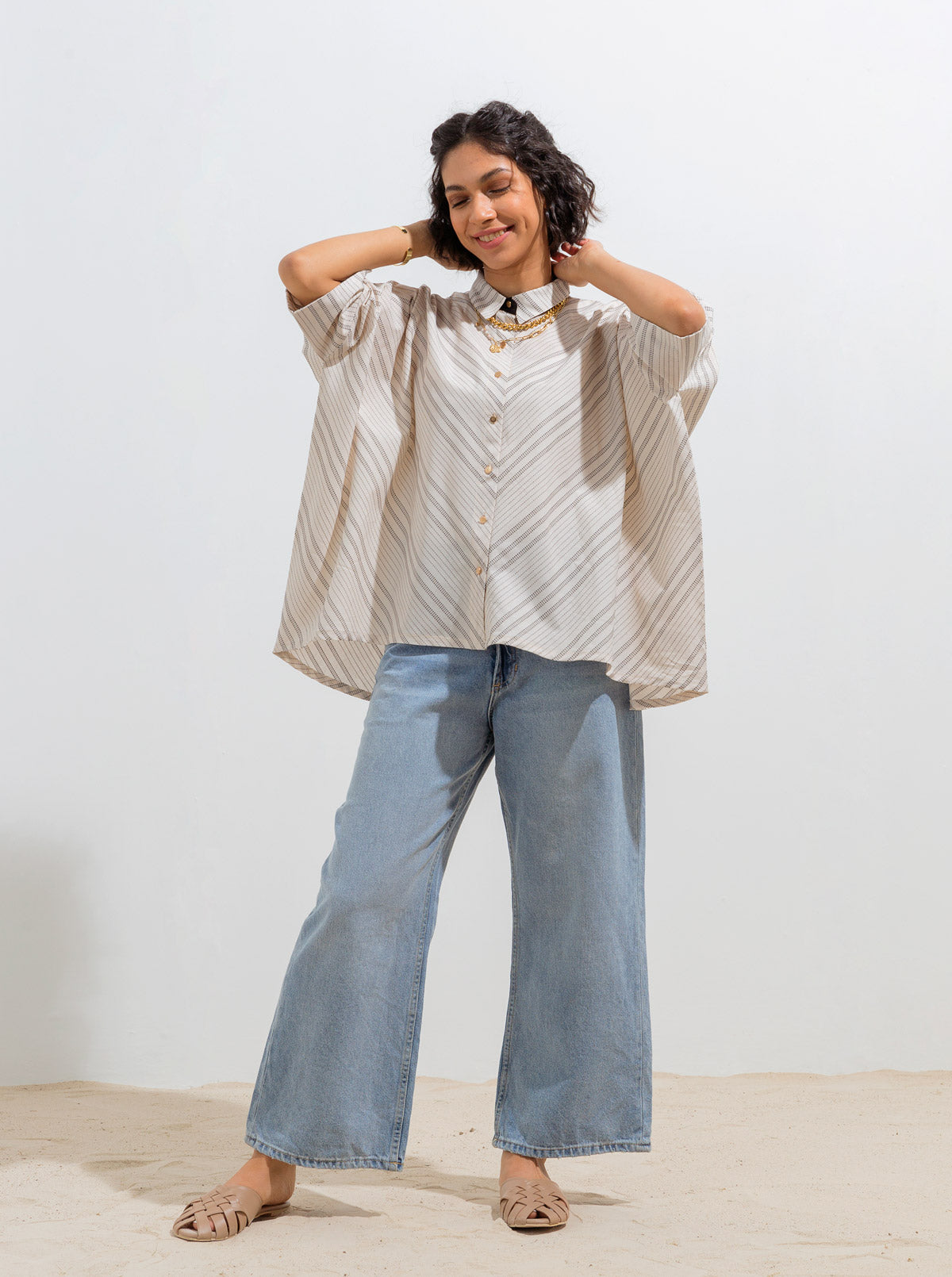 Off-White Striped Boxy Collar Shirt