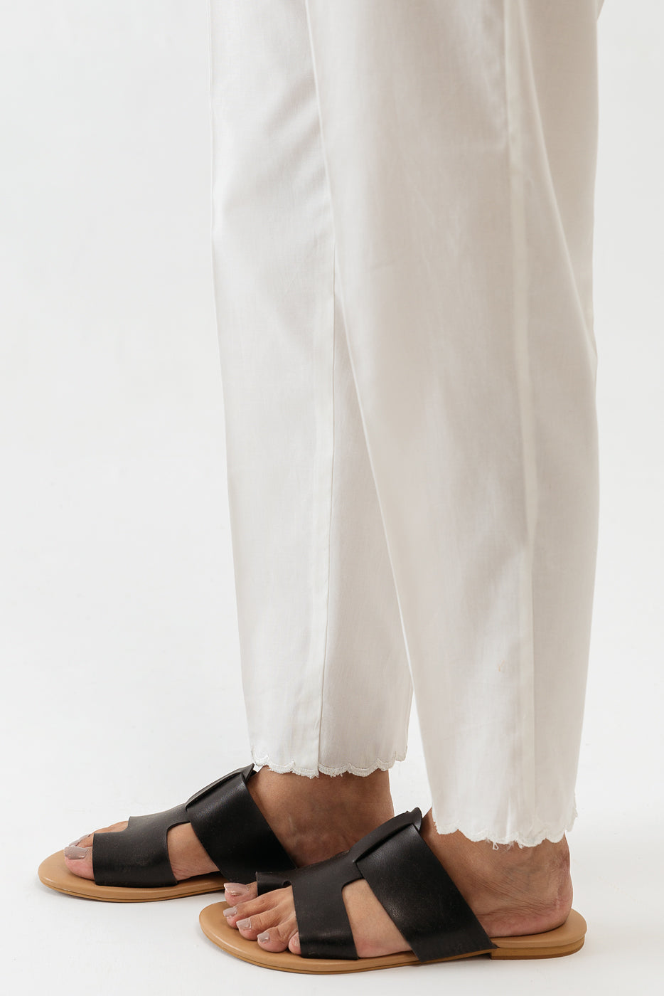 Embroidered Straight Pants