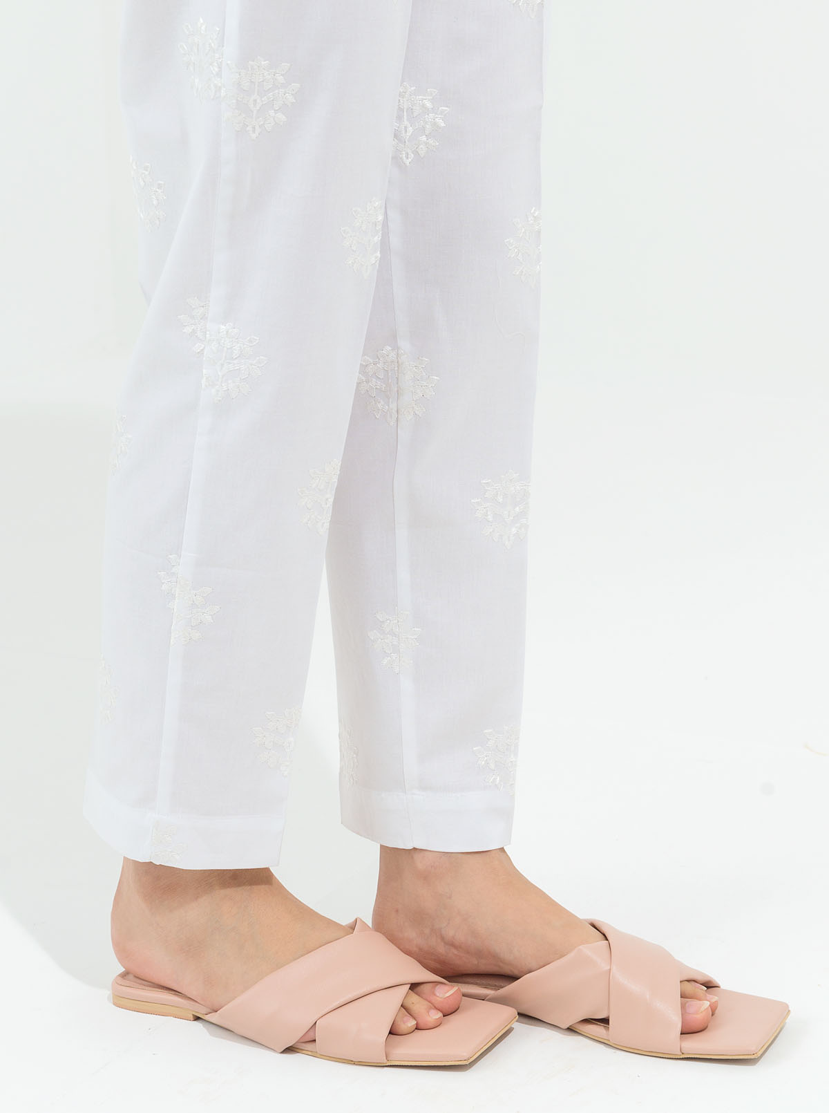 Embroidered Straight Pants