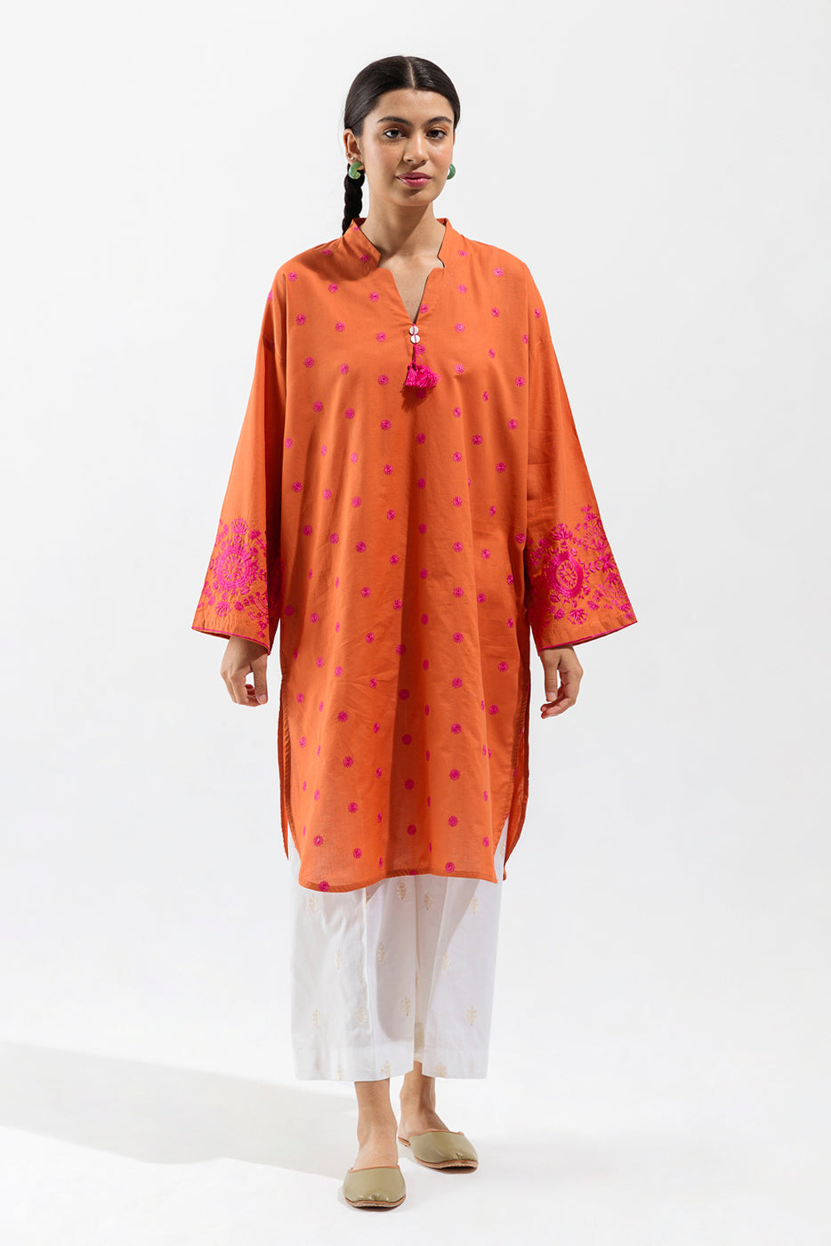 Embroidered Lawn Shirt (Pret)