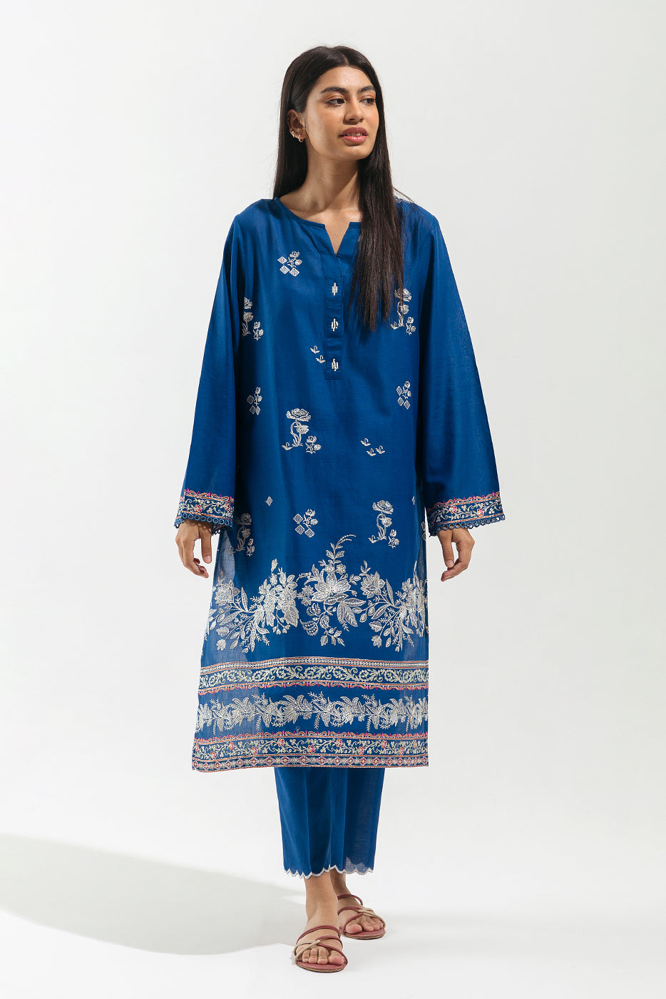 Embroidered Shirt With Pants