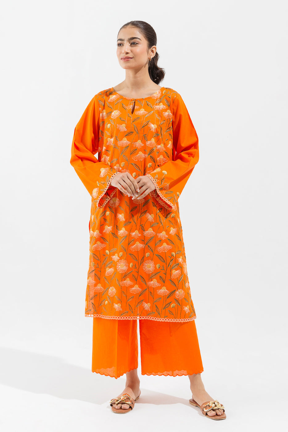 2 Piece Embroidered Lawn Suit (Pret)