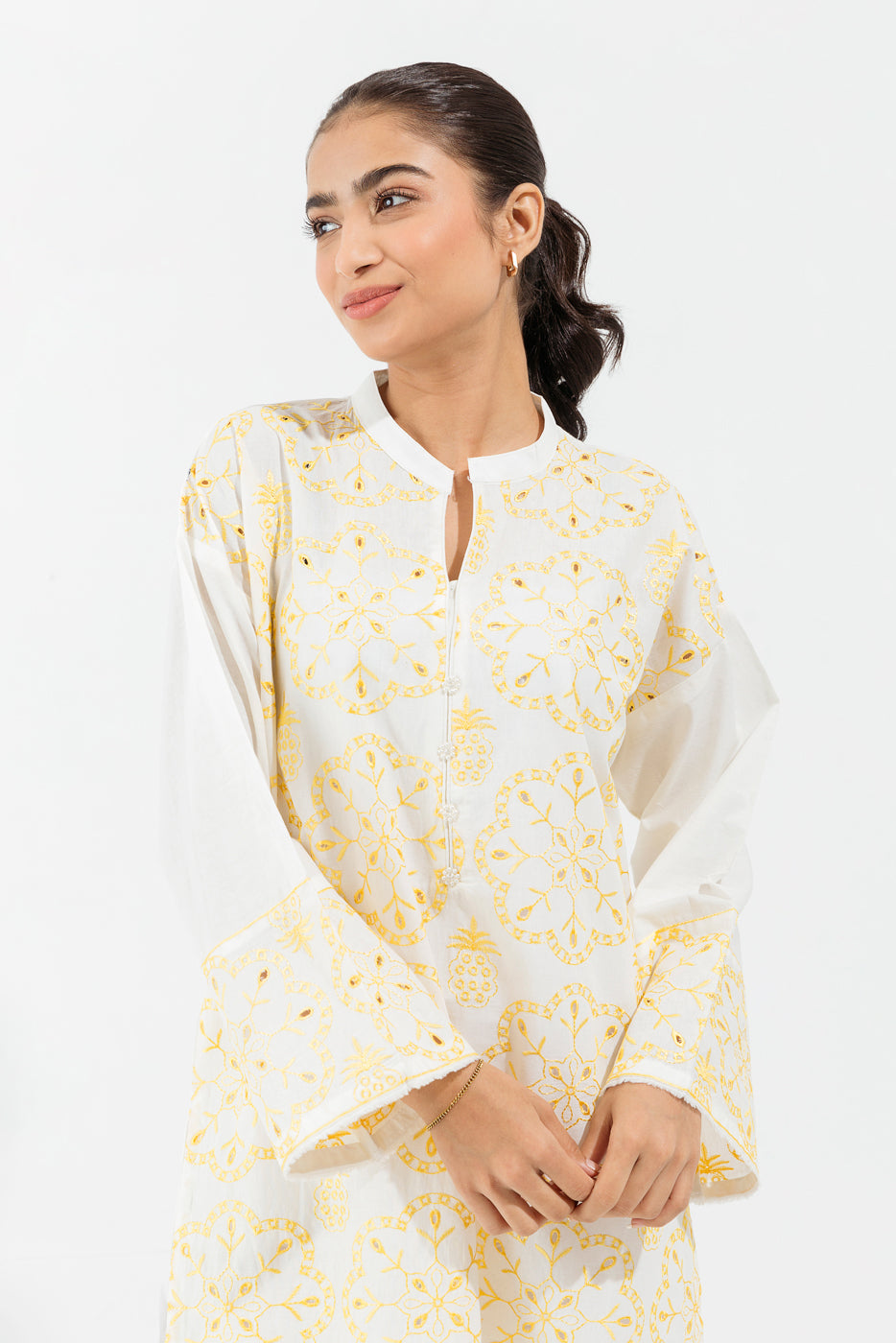 Embroidered Lawn Shirt (Pret)