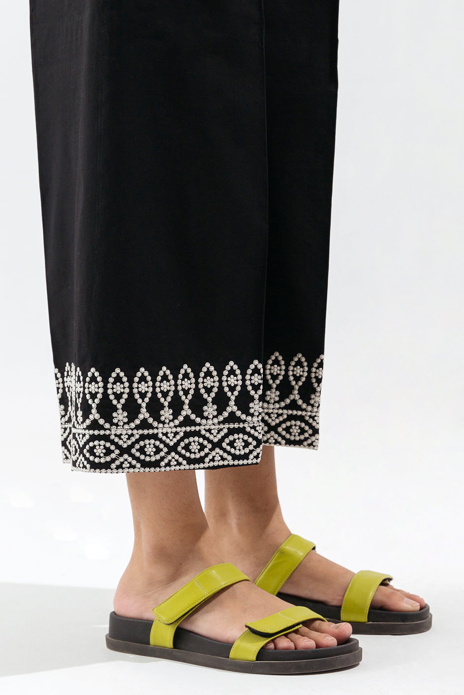 Embroidered Slack Pants