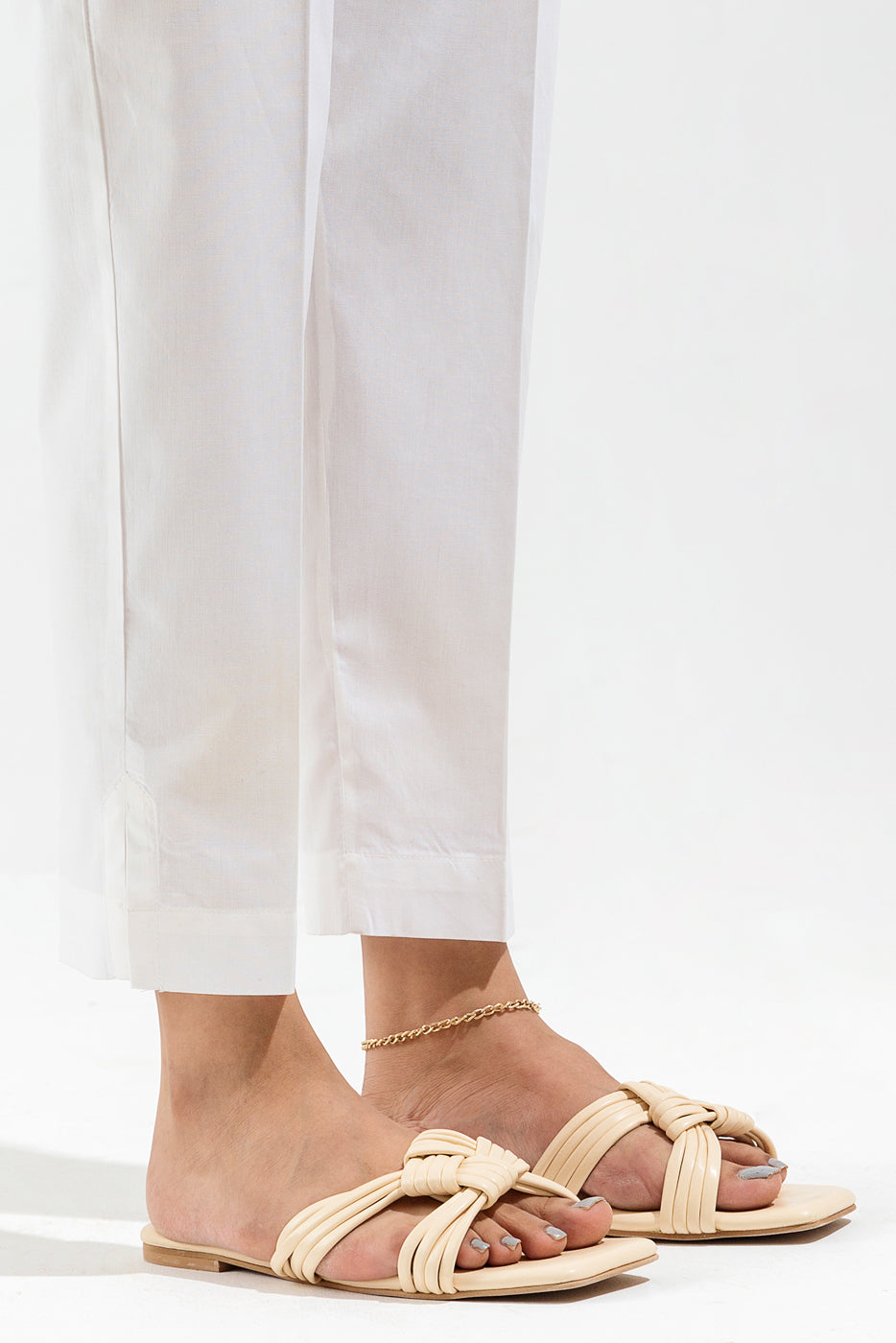 Tapered Pants