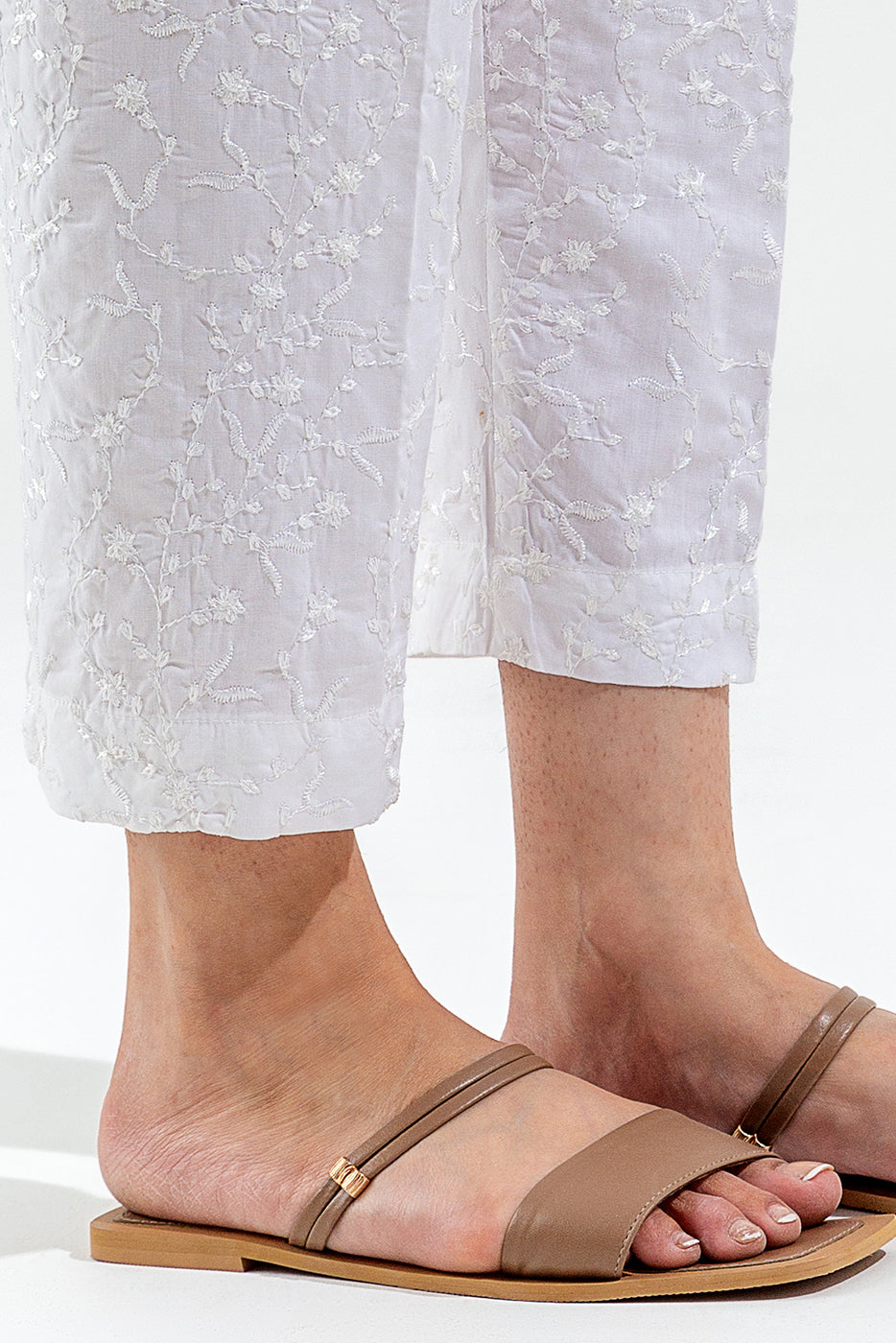 Embroidered Straight Pants