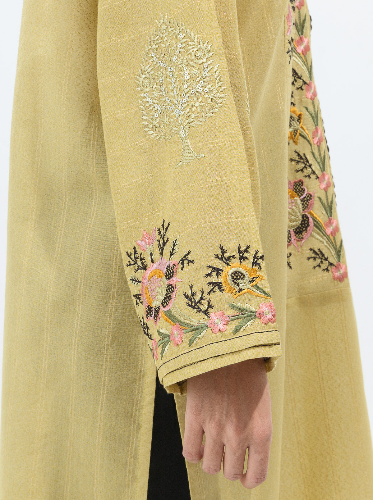 3 PIECE - PRINTED KHADDAR SUIT - GLOOMY MYTH (UNSTITCHED)