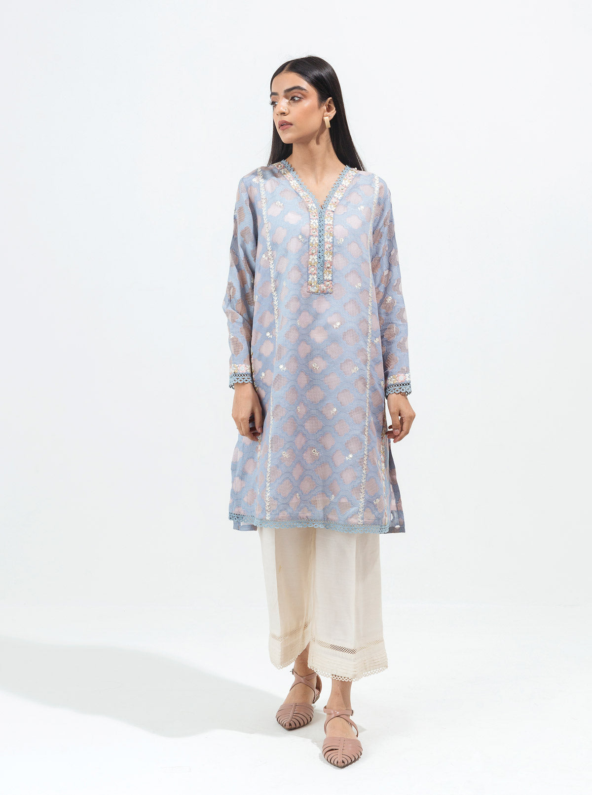EMBROIDERED SHIRT