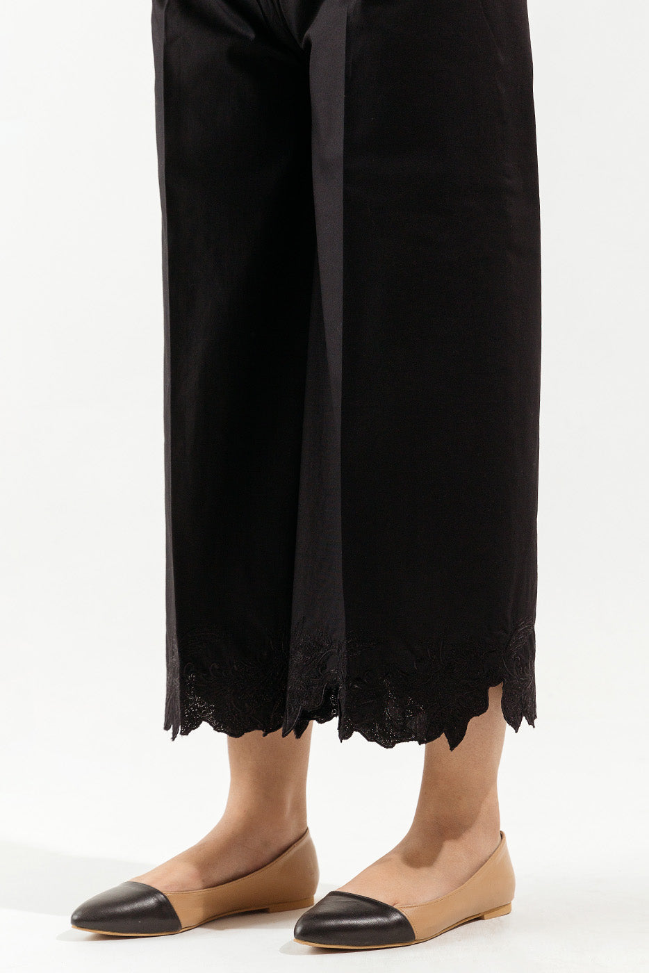 Embroidered Slack Pants