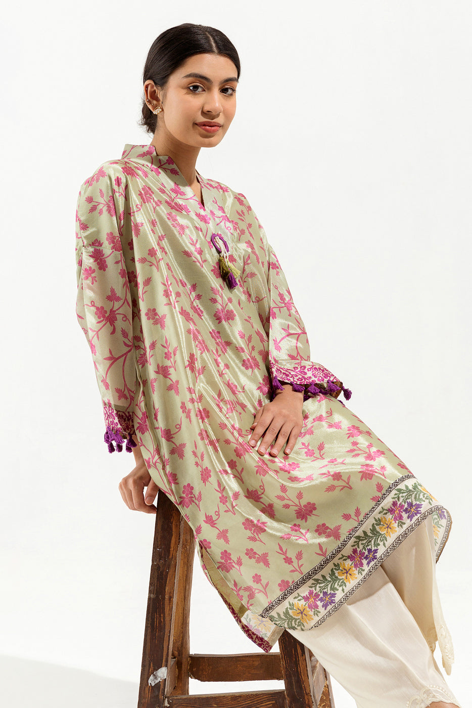 Shoot Stitched Luxe Eid Schiffli Laserkari '26 - Style B