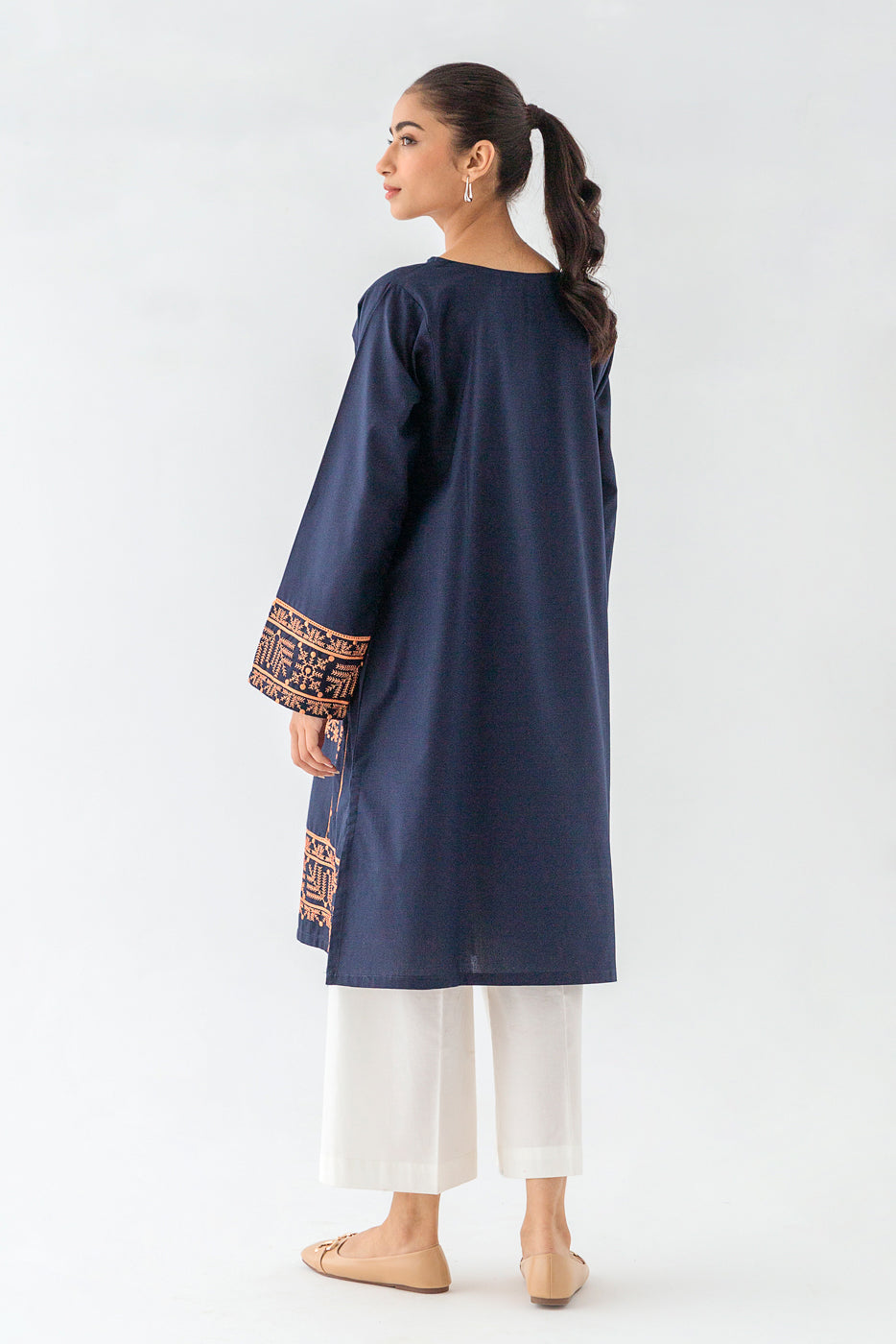 Embroidered Khaddar Shirt (Pret)