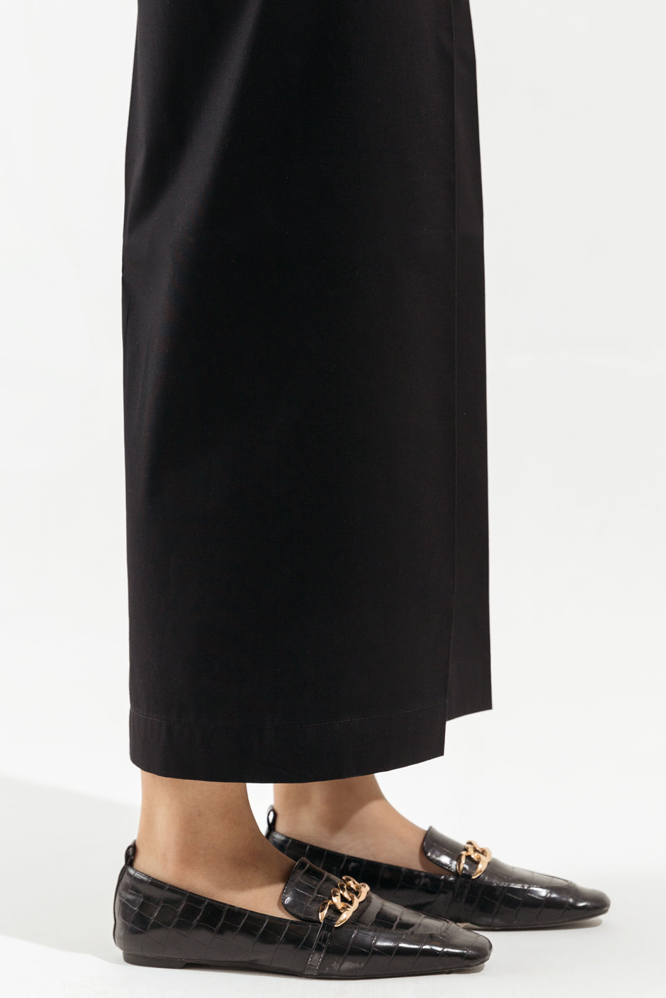 Basic Slack Pants