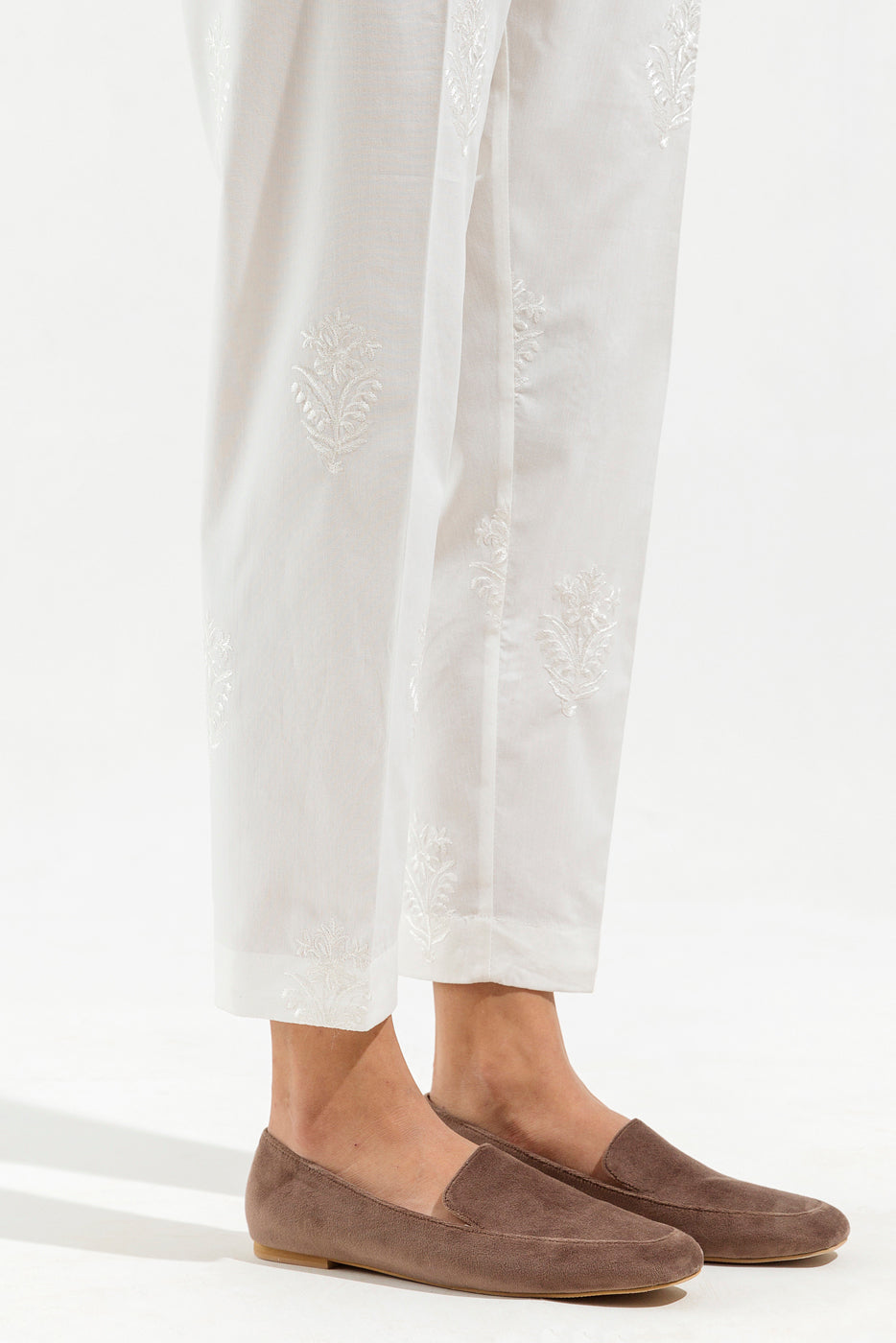 Embroidered Straight Pants