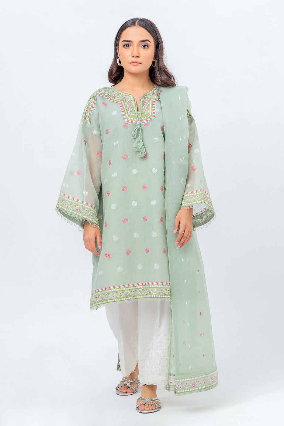 2 Piece Embroidered Karandi Suit (Luxury Pret)