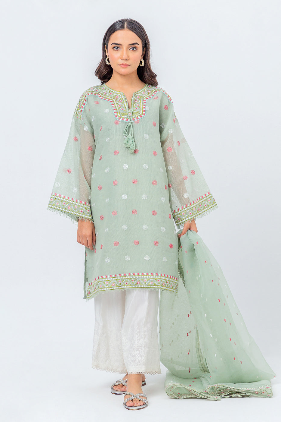 2 Piece Embroidered Karandi Suit (Luxury Pret)