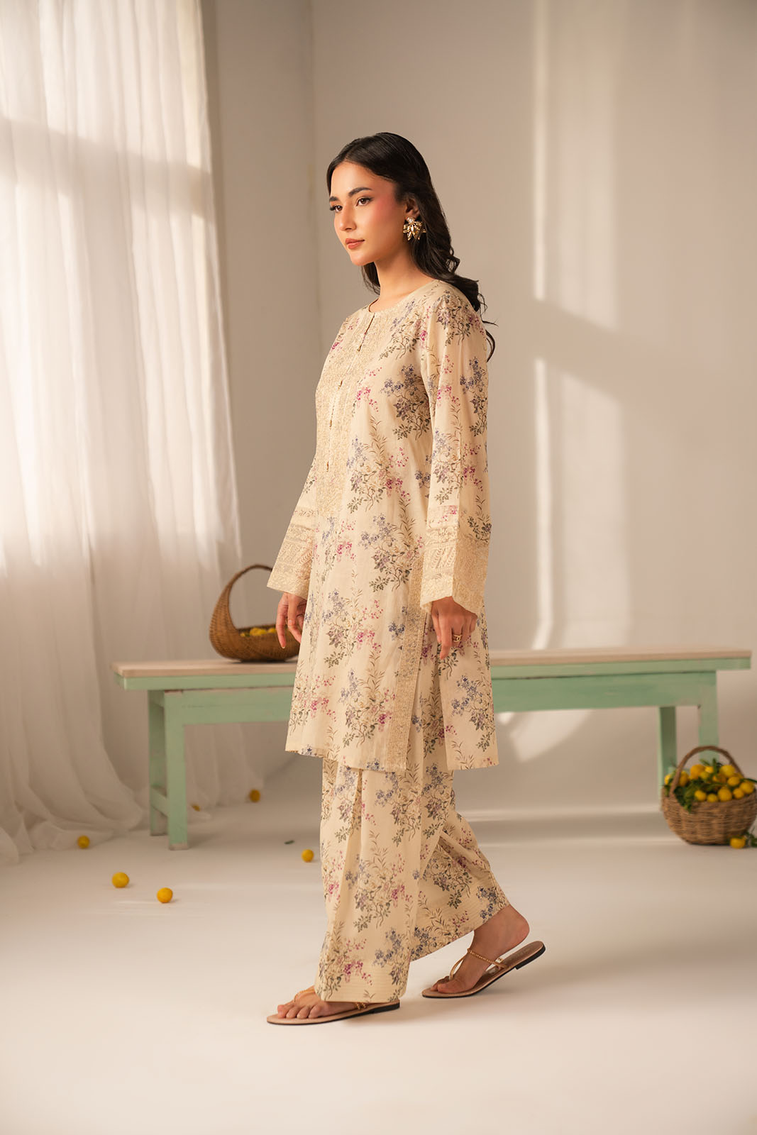2 Piece Printed Lawn Embroidered Unstitched Suit (UC0126)