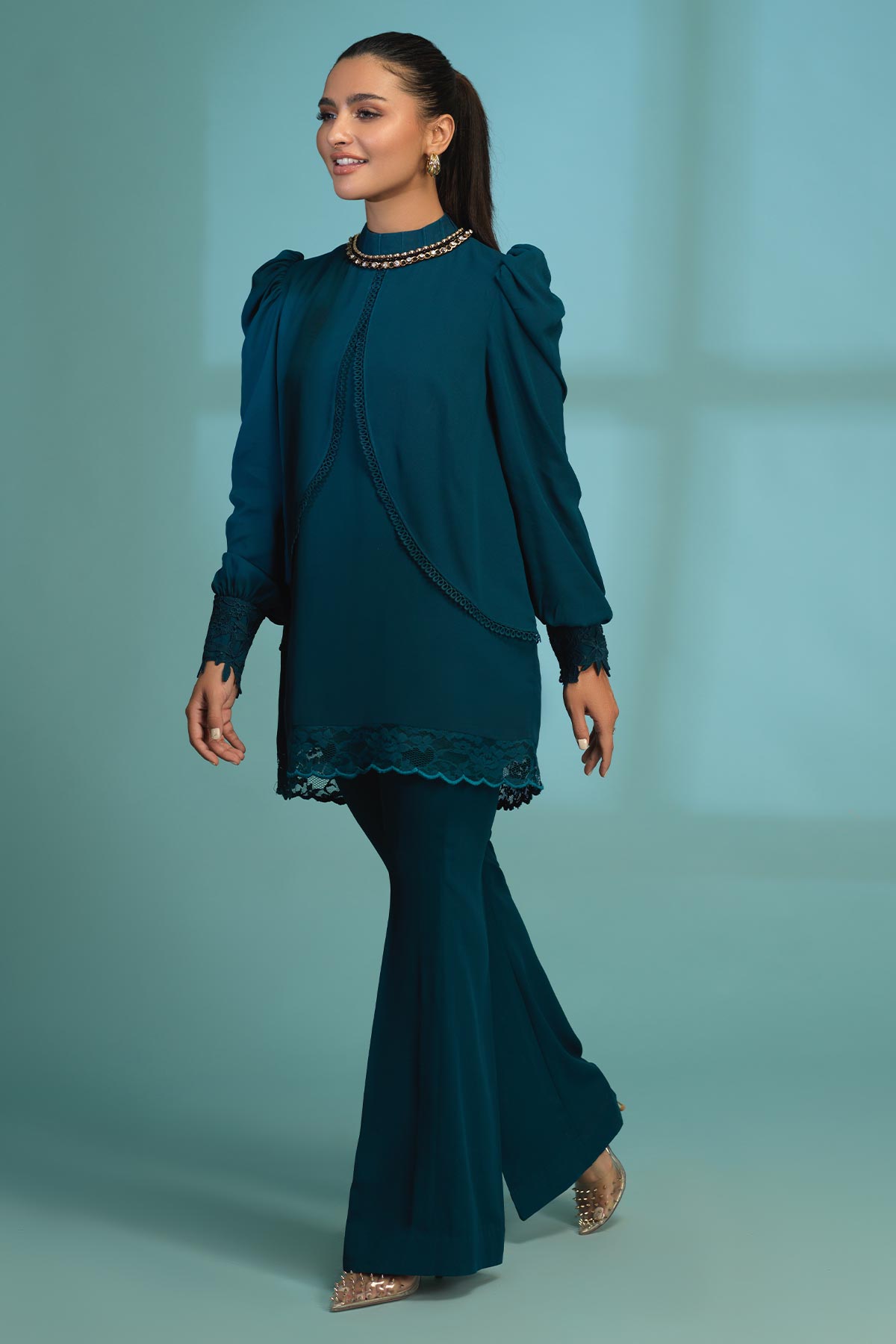 https://cdn.shopify.com/s/files/1/0412/9311/9639/products/Berylb.jpg?v=1755496750