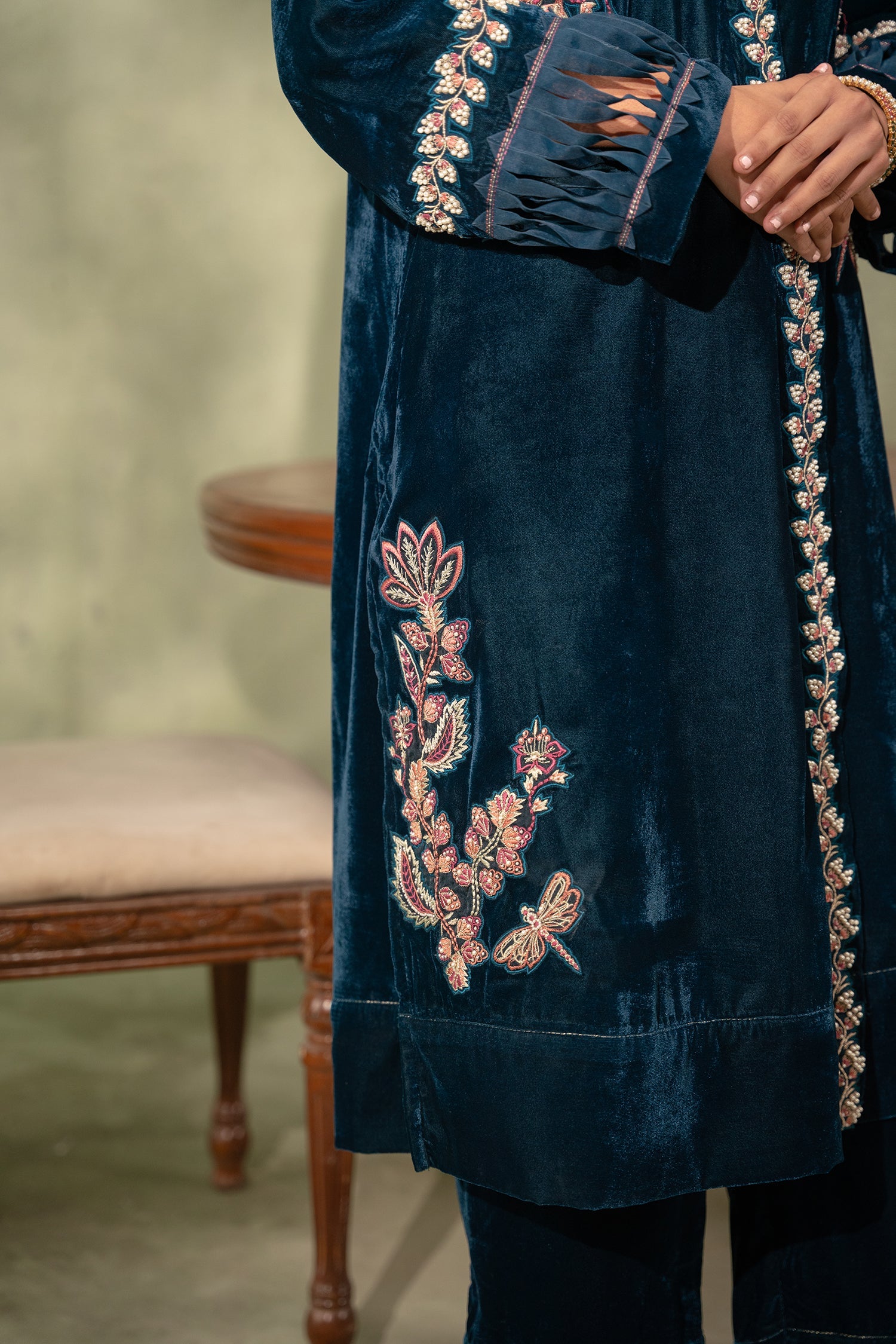 Embroidered Cotton Jacquard Kurta