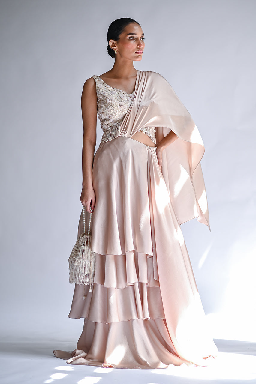 https://cdn.shopify.com/s/files/1/0588/3661/5221/products/Brigitte_5.jpg?v=1683353735