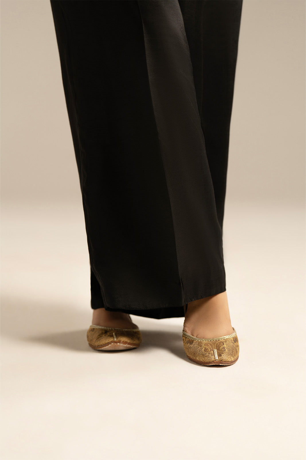 1 Piece Slub Khaddar Solid Bottoms (CA0043)