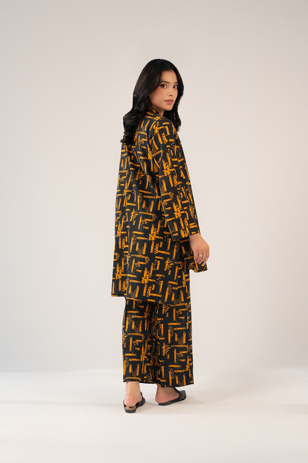 2 Piece Printed Slub Khaddar Printed Suit (CF0177)