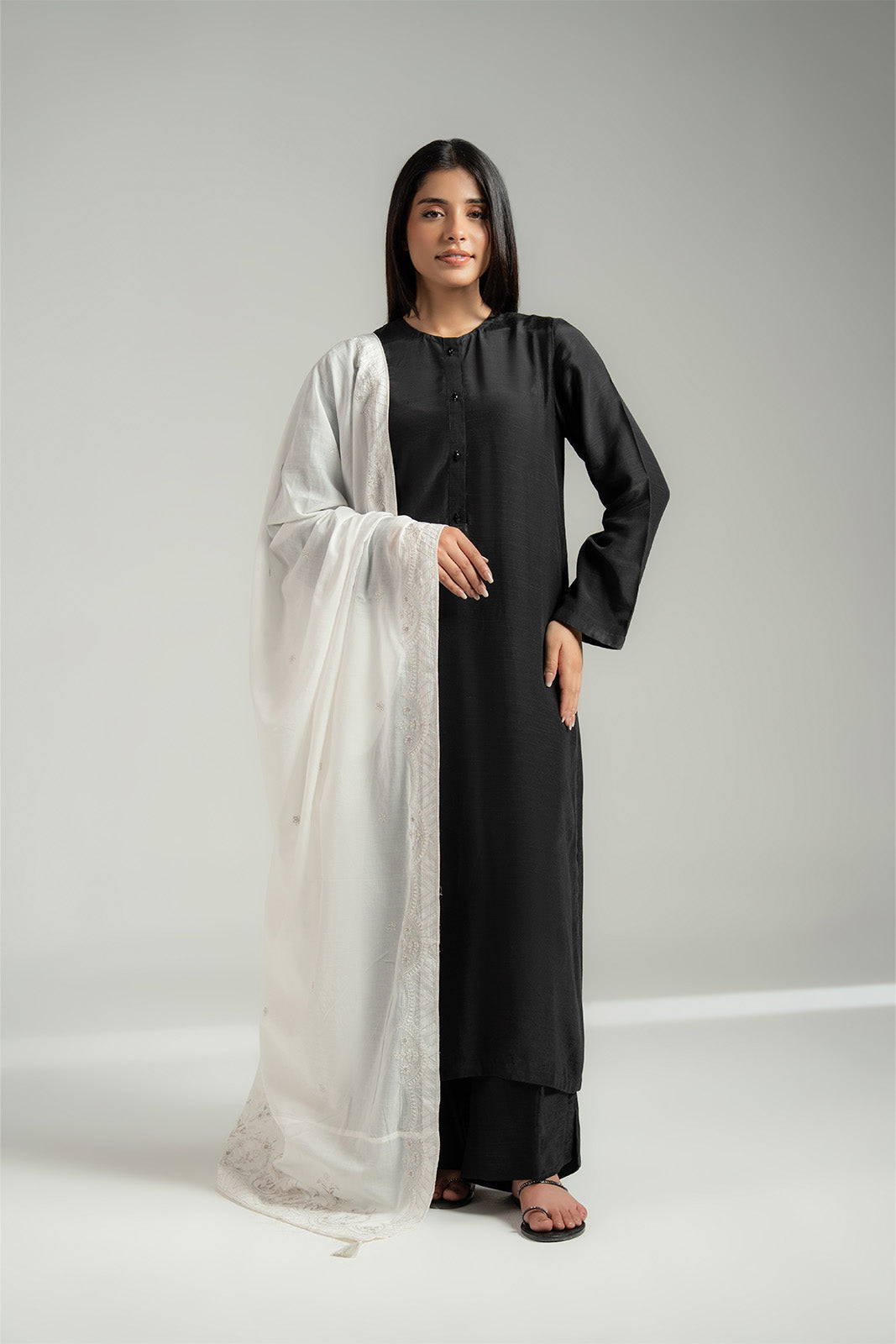 1 Piece Lawn Embroidered Shawl (CH0063)