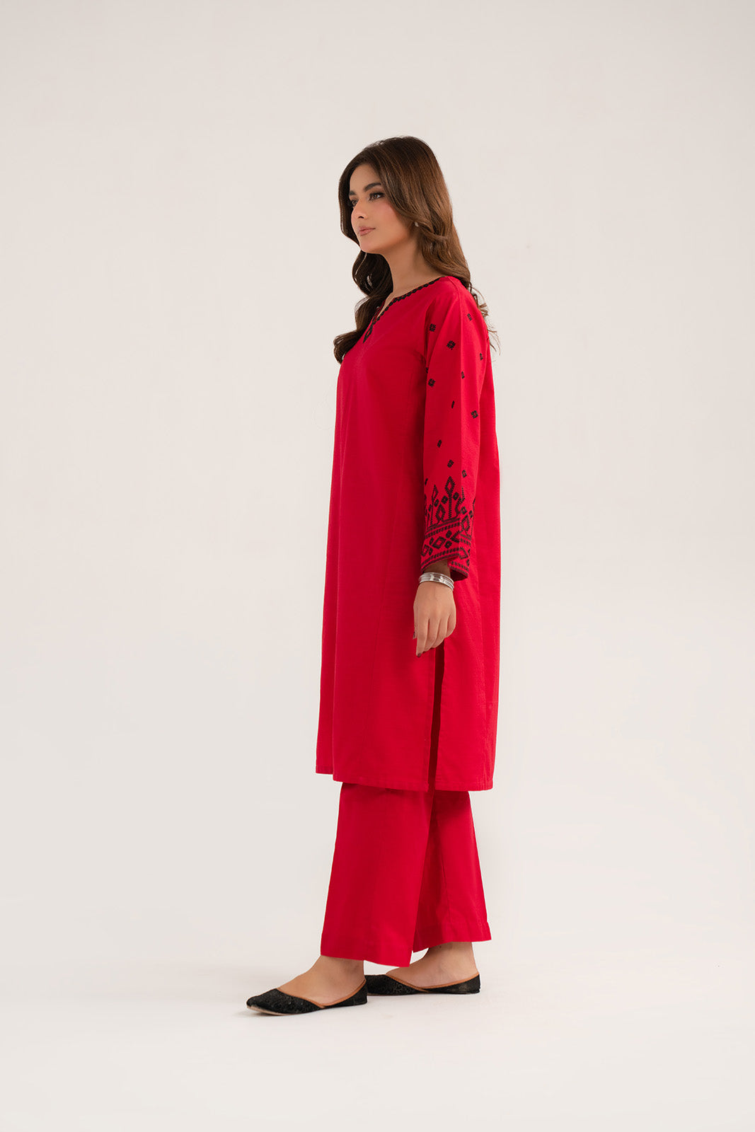 2 Piece Slub Khaddar Embroidered Suit (CP0327)