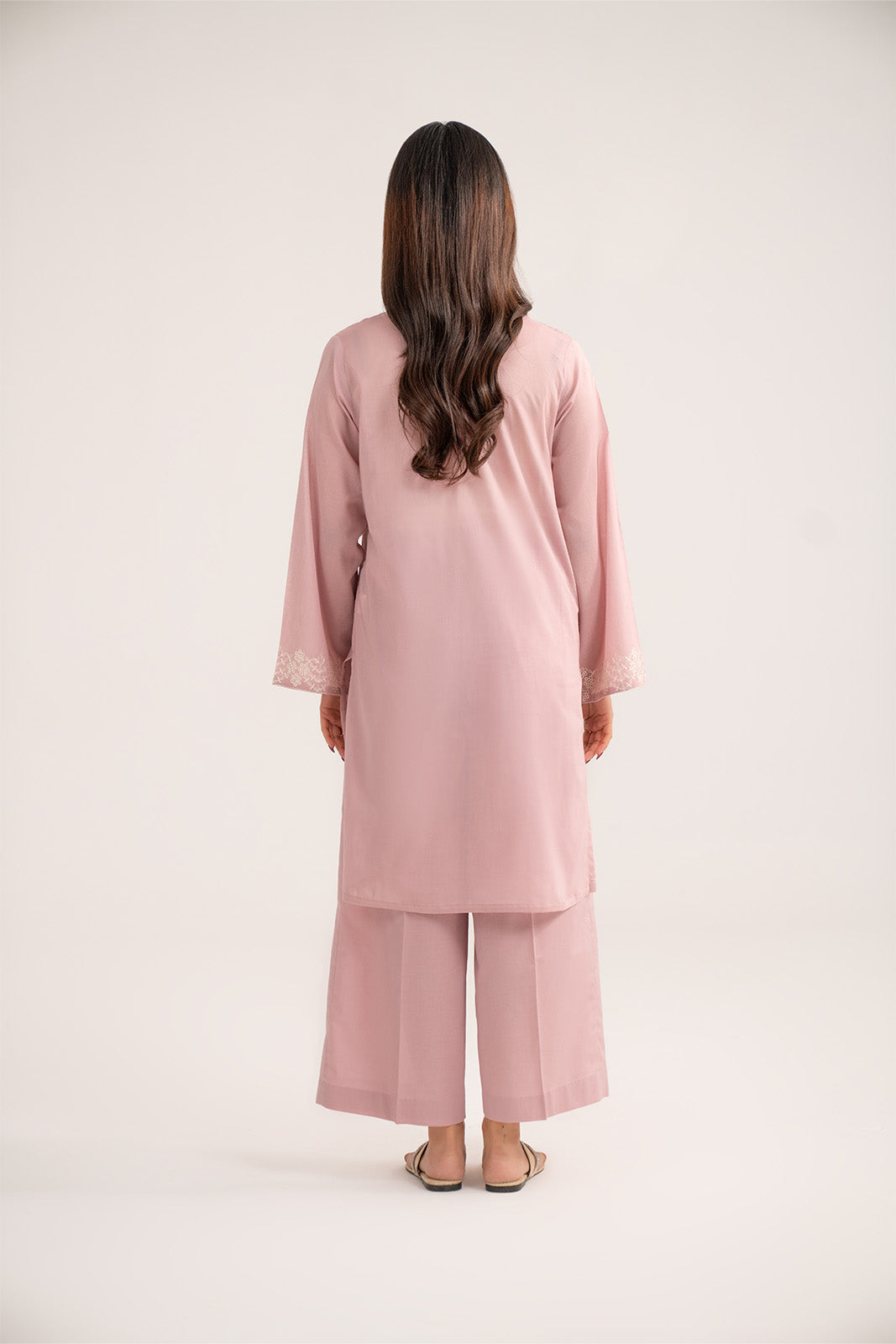 2 Piece Lawn Embroidered Suit (CP0373)