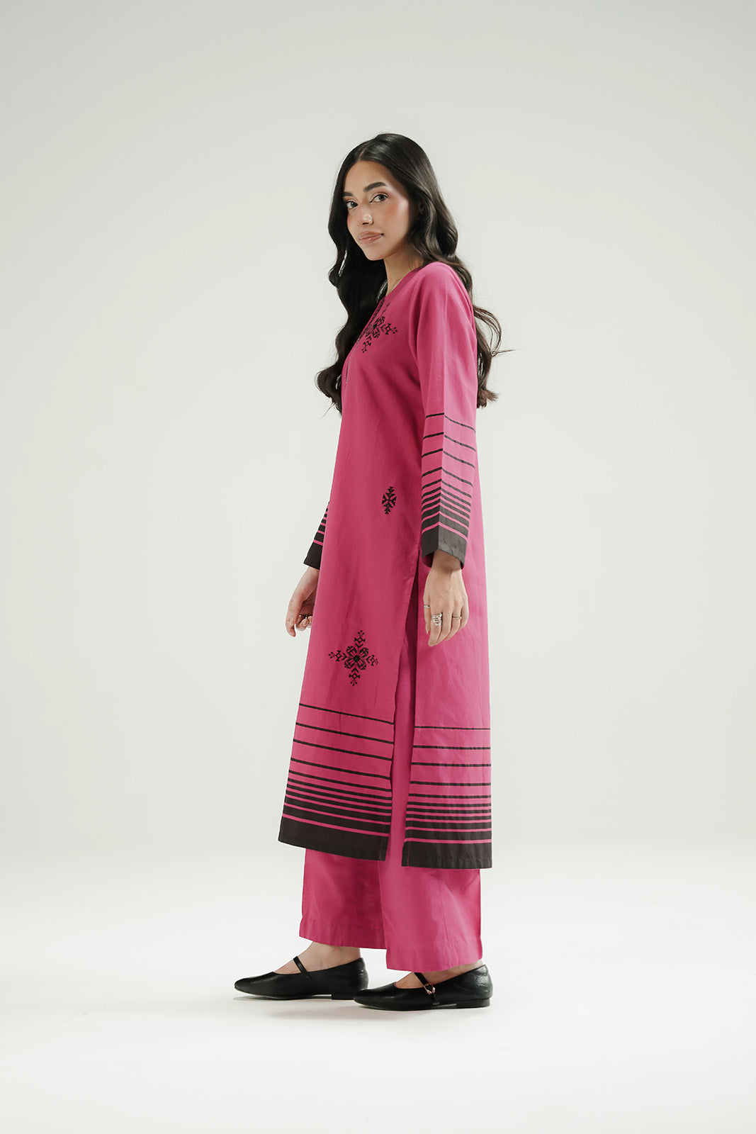 2 Piece Slub Khaddar Embroidered Suit (CP0446)