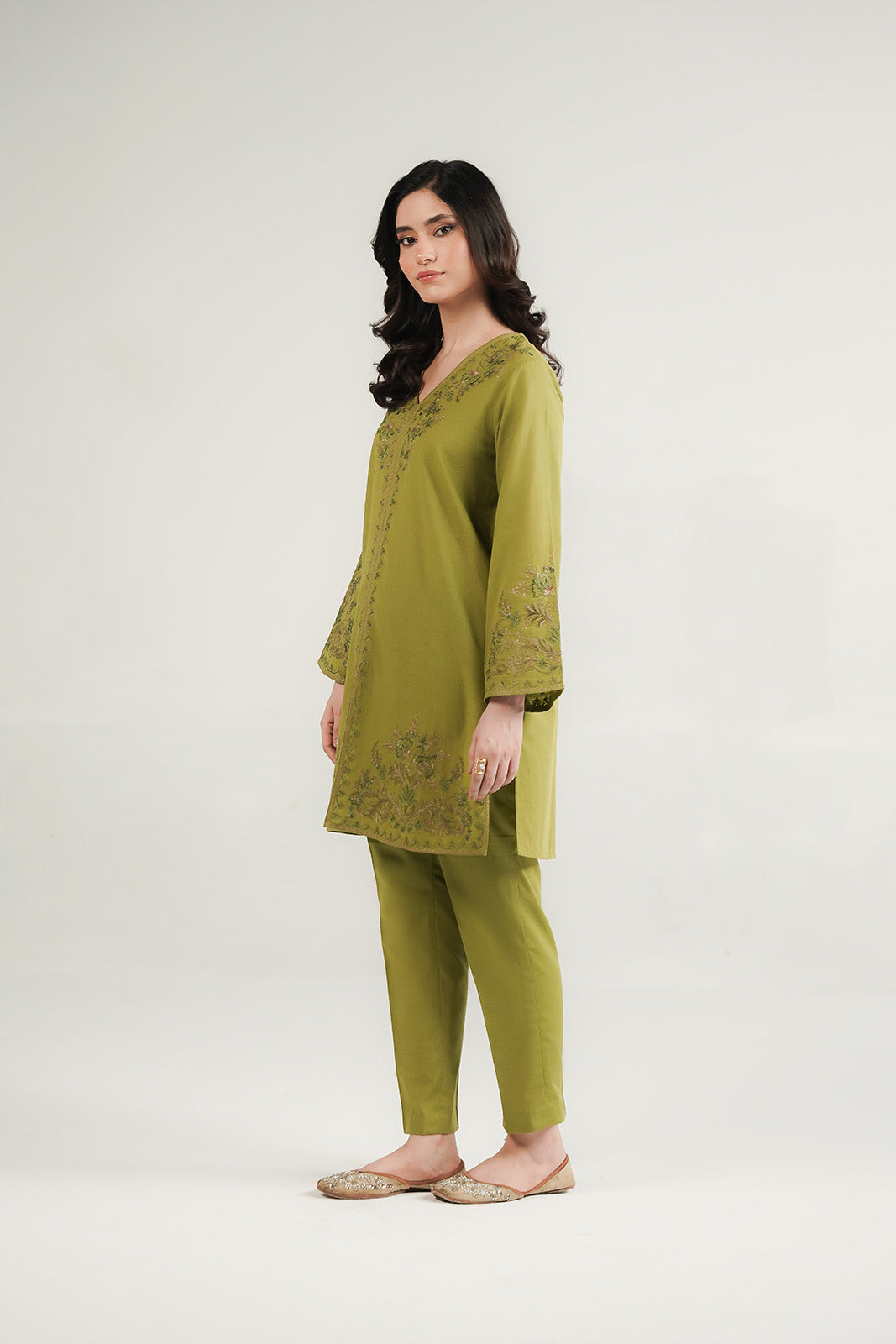 2 Piece Slub Khaddar Embroidered Suit (CP0557)