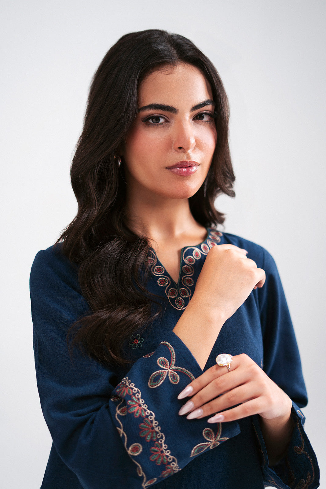 2 Piece Cotton Karandi Embroidered Suit (CP0570)