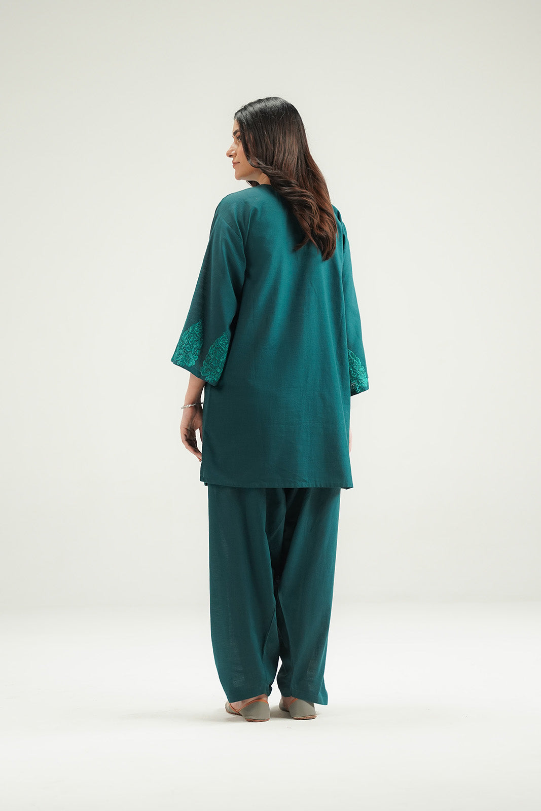 2 Piece Slub Khaddar Embroidered Suit (CP0582)